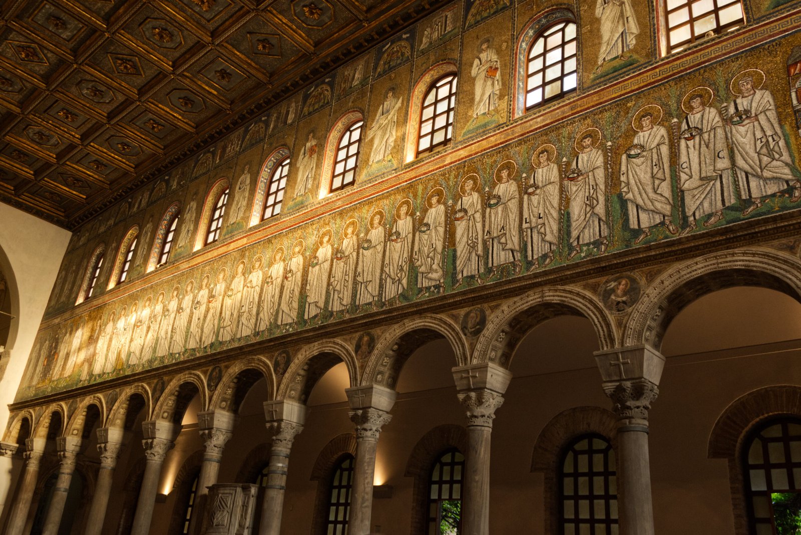 Ravenna Santa Apolinnare Nuova mosaici bizantini