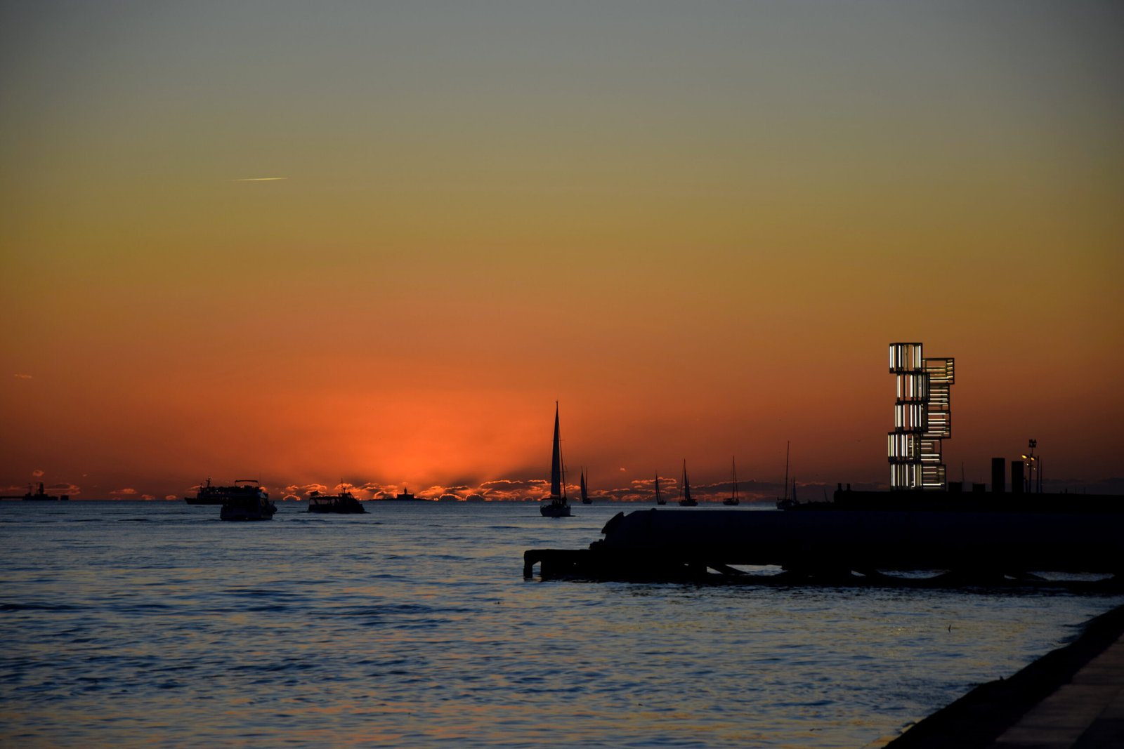 Lisbona foce del fiume Tago